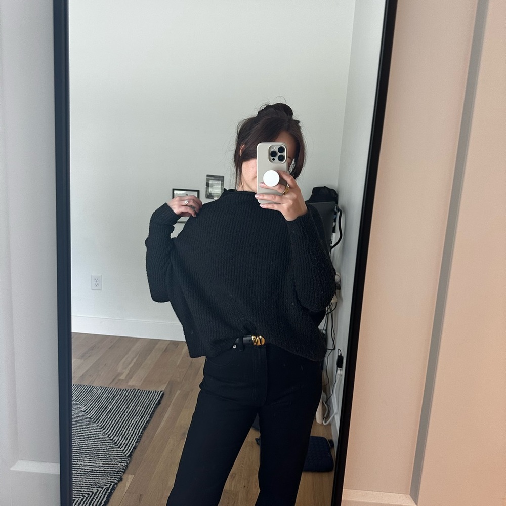 Able Harriet Slouchy Sweater Women's Turtleneck Sweater in Black